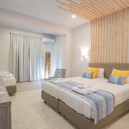 Cavo D'Oro All Inclusive Resort Kalamaki  Exterior photo